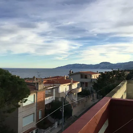 アパート Manuela カーラゴノネ